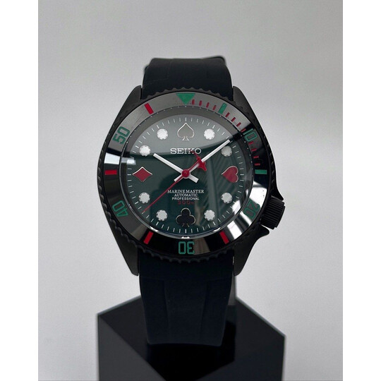 Custom Seiko Mod • Green Poker Red Shark Black SKX • 42mm